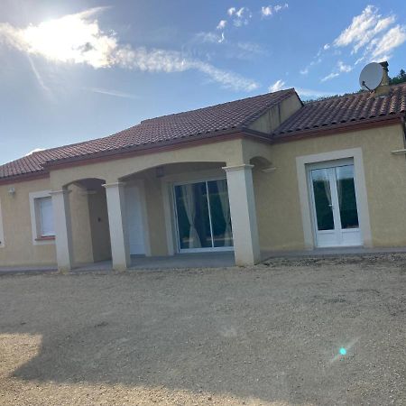 Maison Entiere Proche Du Centre Ле-Бюг Экстерьер фото